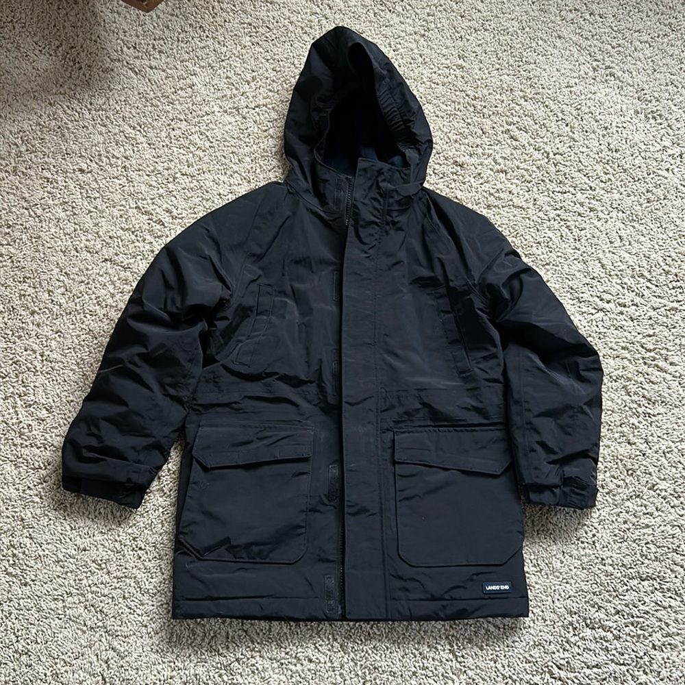 Like new Lands End squall insulated ski parka size 8
